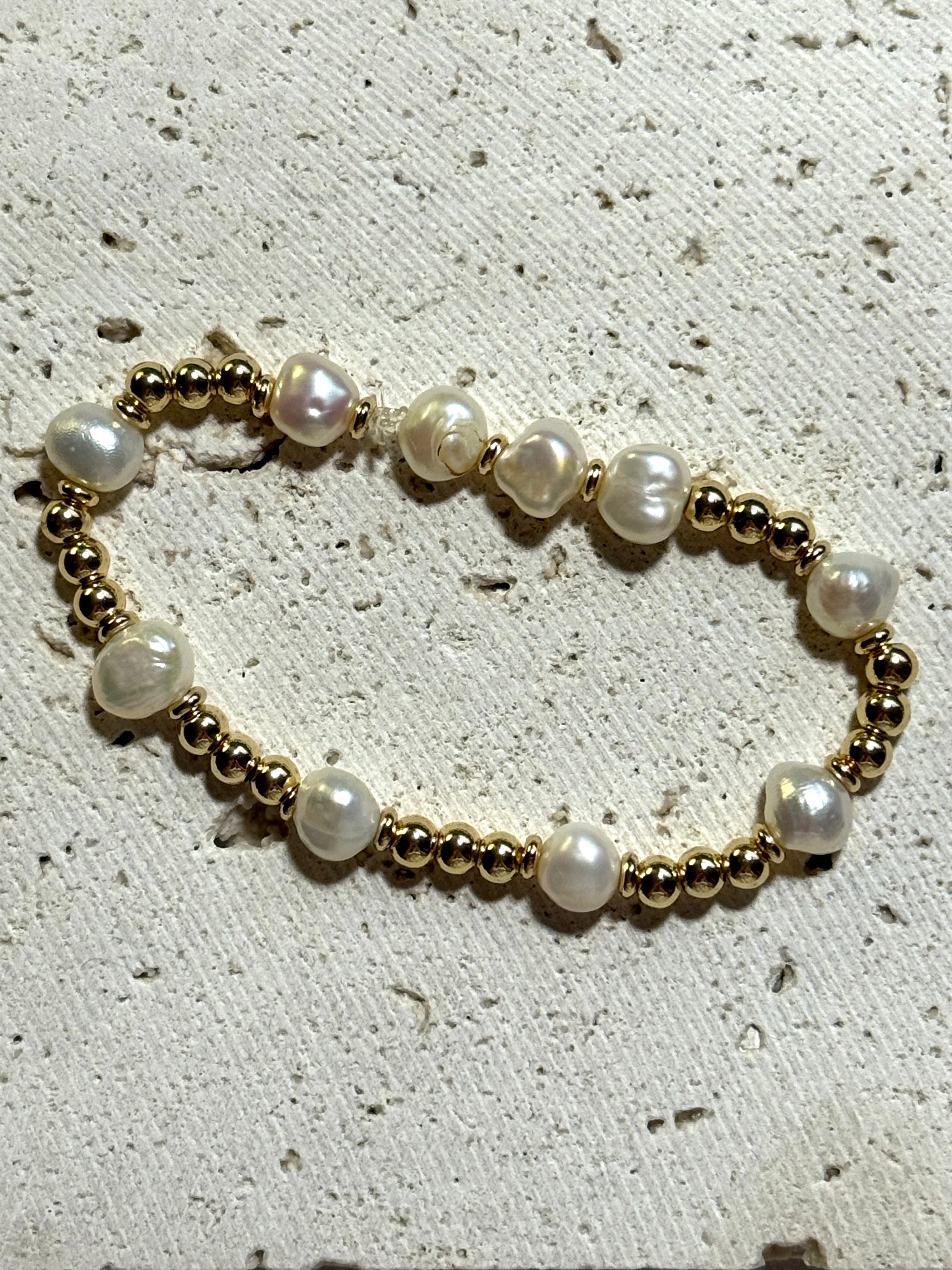 Timeless Glow Bracelet